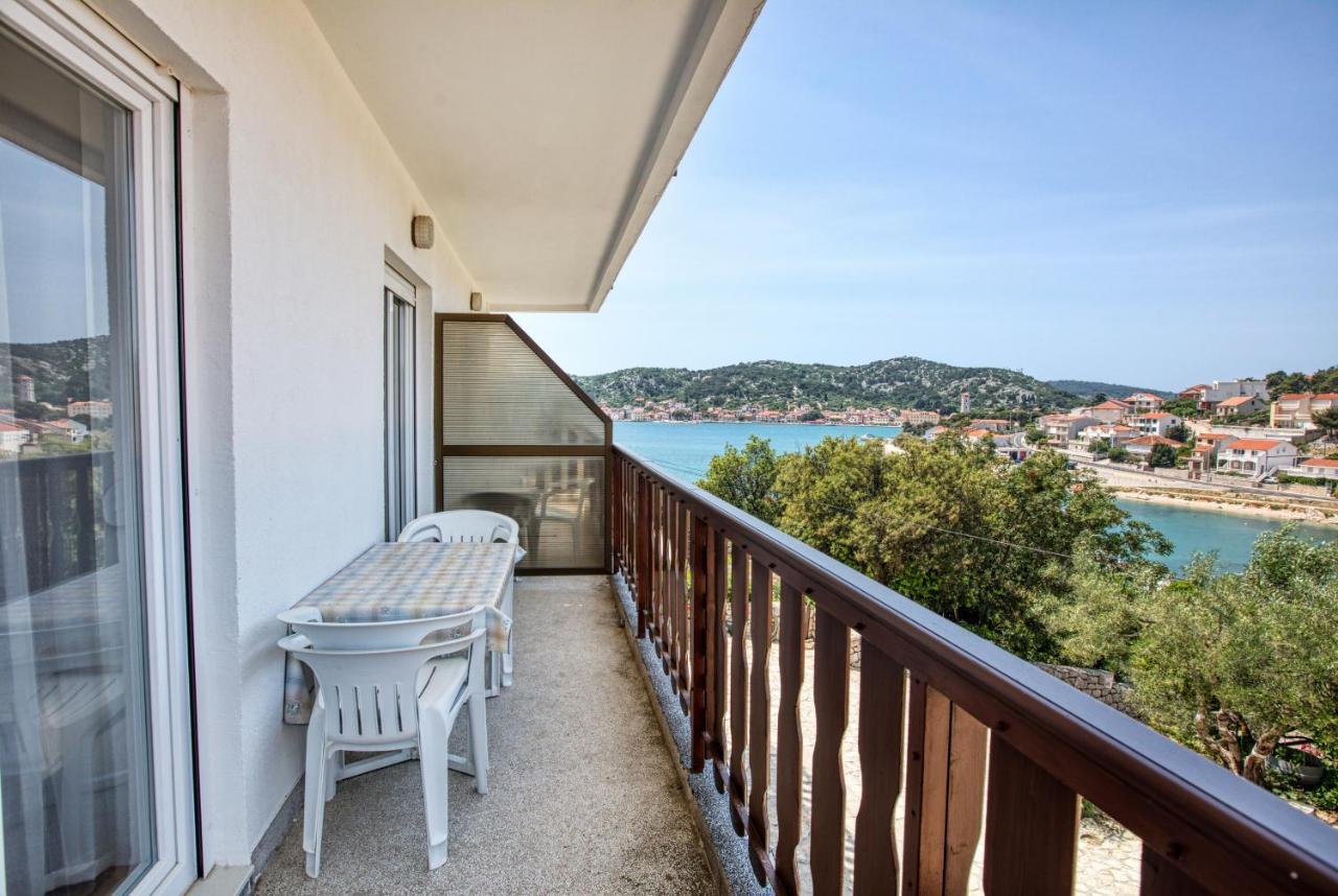 Apartments And Rooms By The Sea Tisno, Murter - 5128 Exterior photo